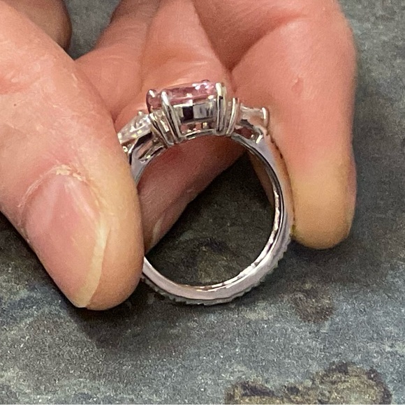 Pink Halo Three-Stone Sterling Silver Engagement Ring Rhodium Plated, size 8 - Picture 5 of 5